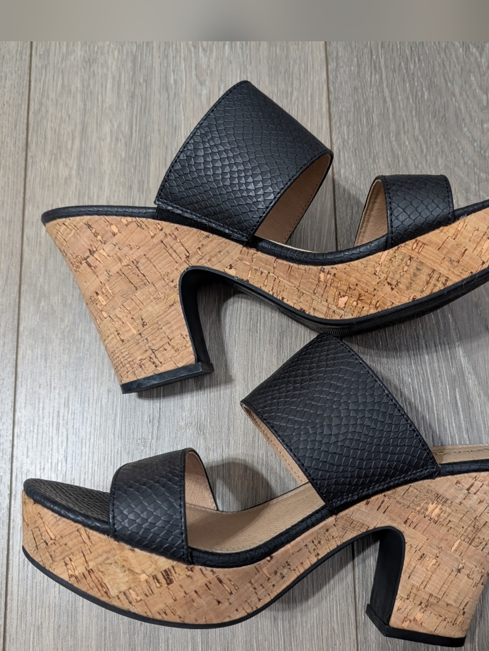 EUC•Seven Dials Pasadena Sandals Black Snake Print Cork Platform Wedge Heel•9MED